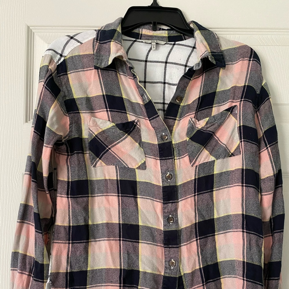 BKE women’s flannel